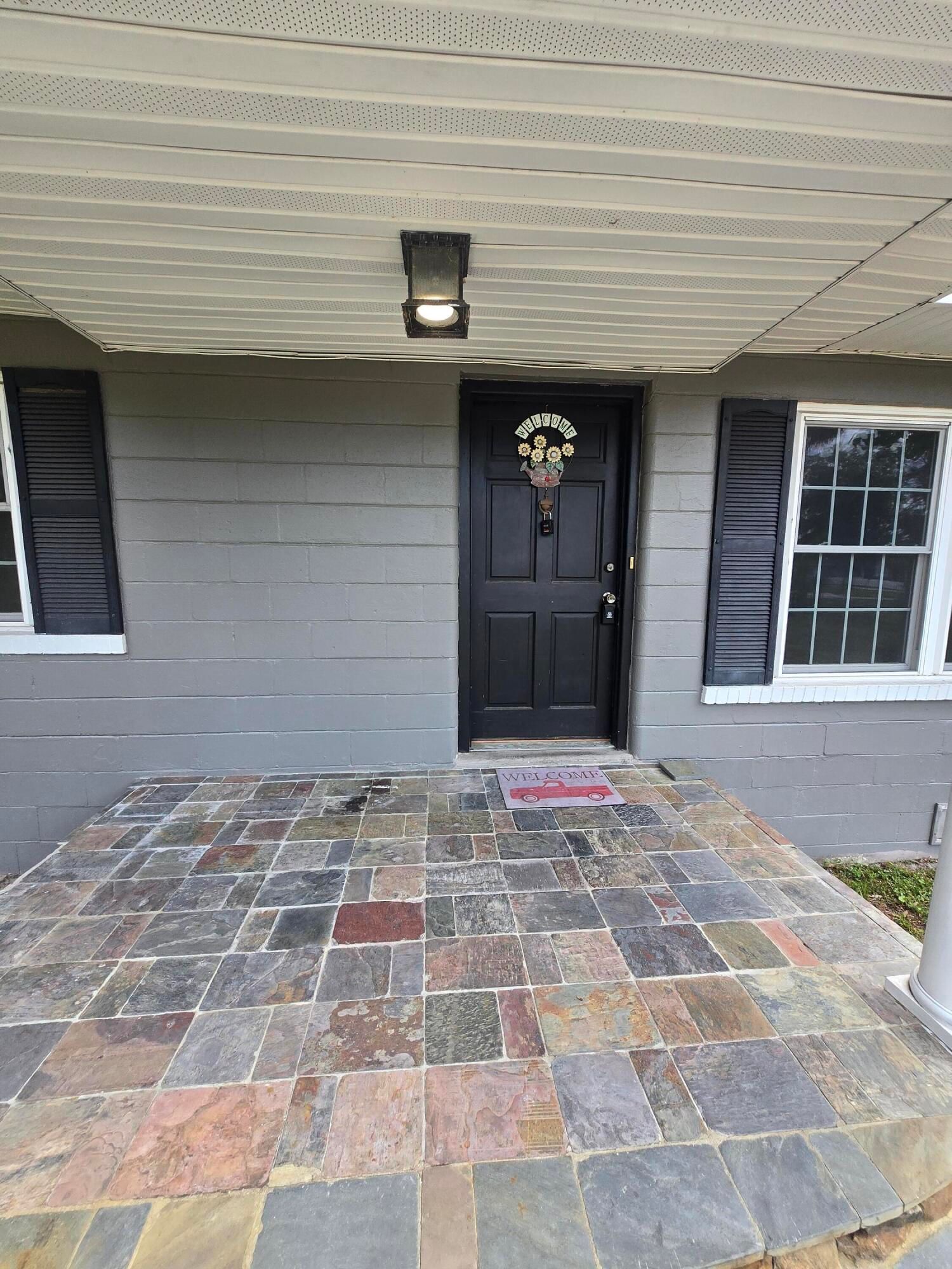 8305 HOGAN Road, Jacksonville, FL 32216 photo 2