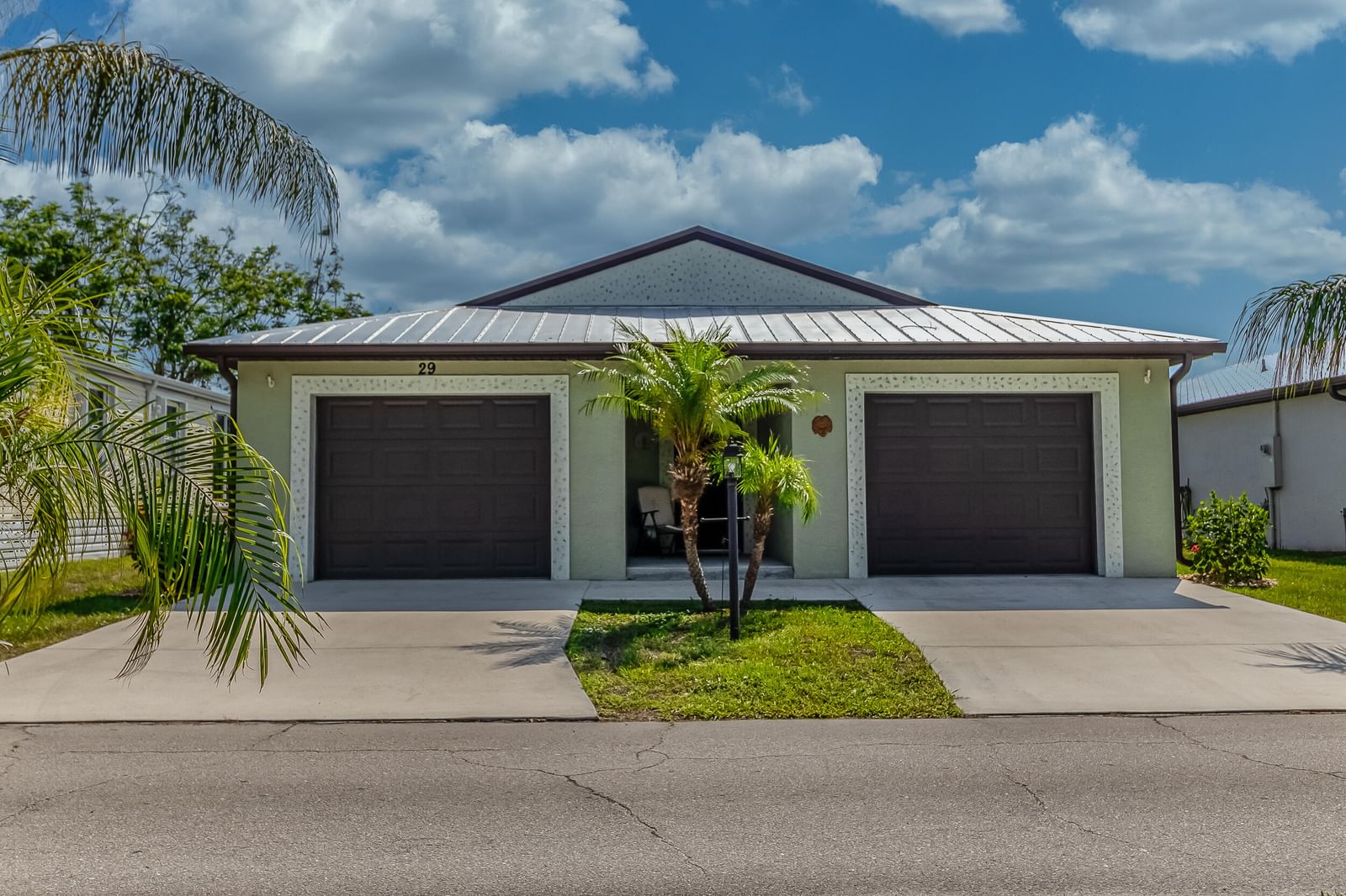 29 Mediterranean Boulevard W, Port St Lucie, FL 34952 photo 2
