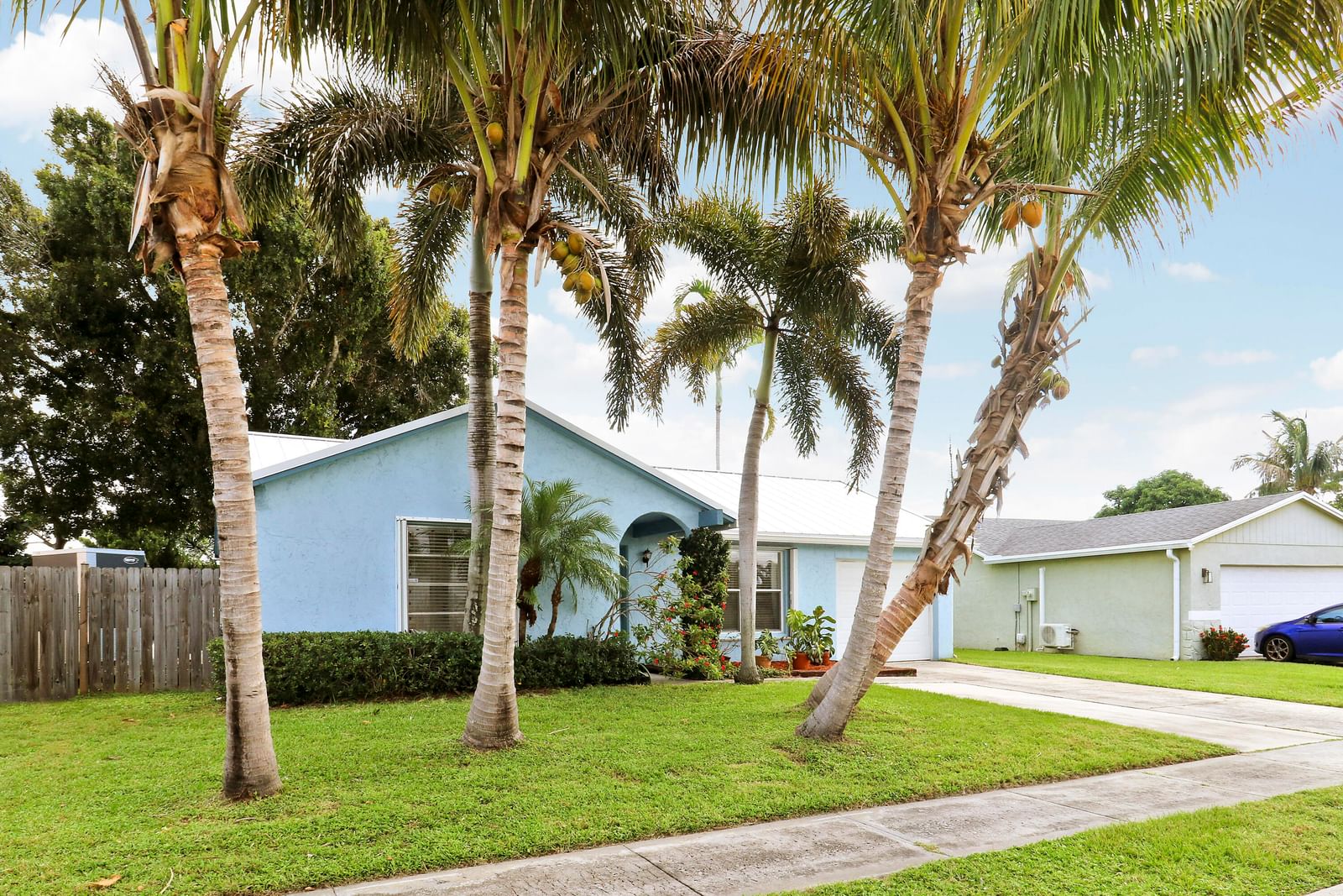 104 BANYAN Circle, Jupiter, FL 33458 photo 4