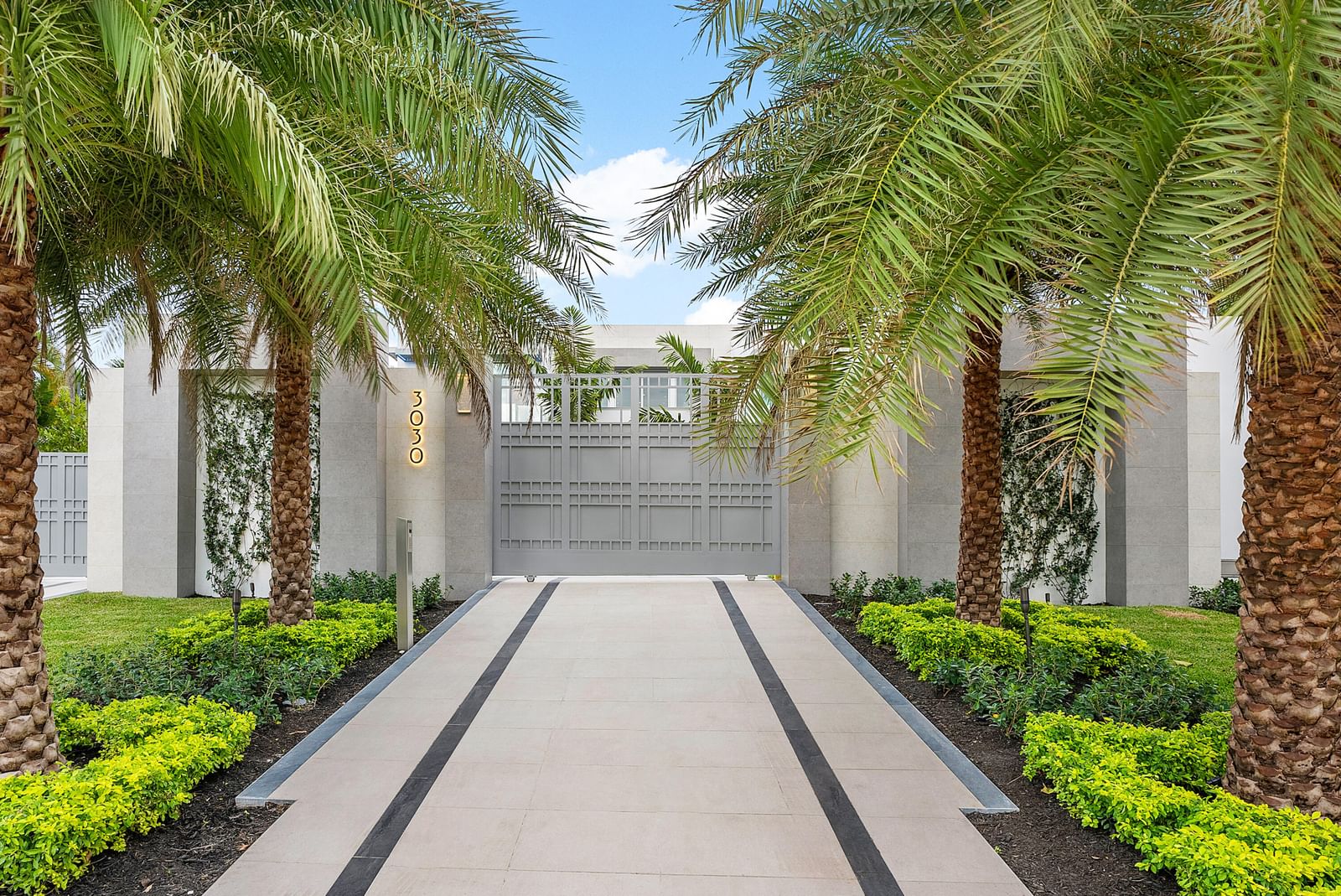 3030 WASHINGTON Road, West Palm Beach, FL 33405 photo 2