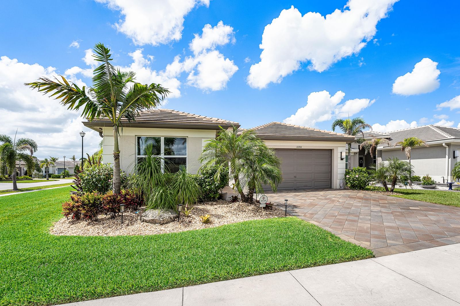12200 SW SANDPIPER Way, Port St Lucie, FL 34987 photo 3
