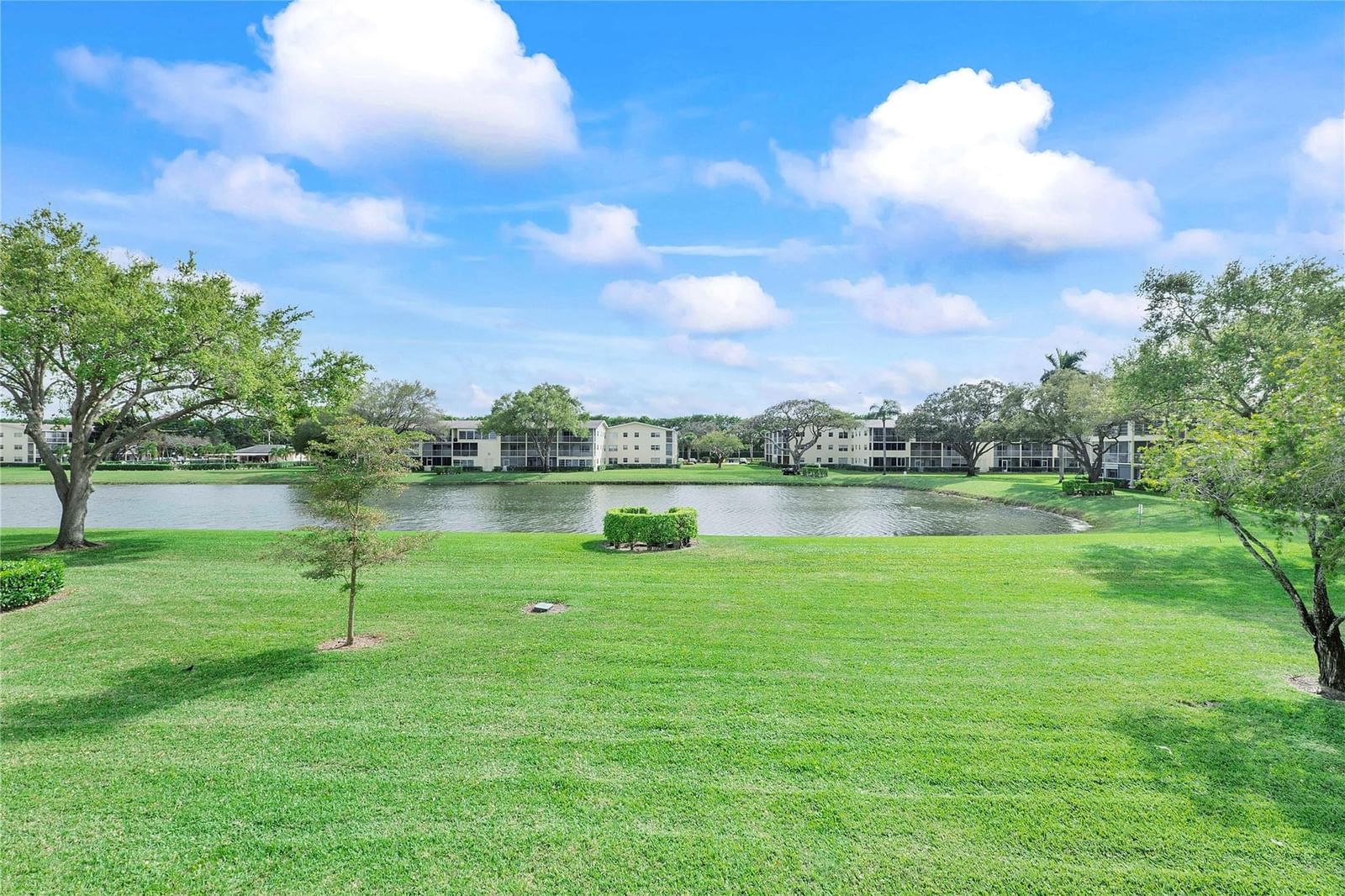 358 Dorset I #358, Boca Raton, FL 33434 photo 2