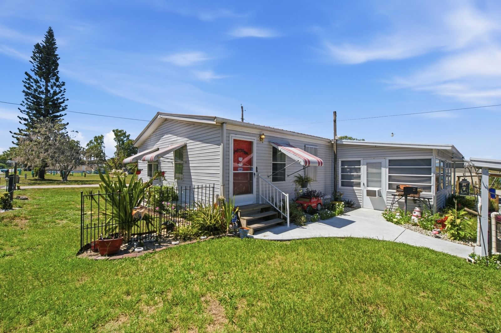 7943 SE 97TH Court, Okeechobee, FL 34974 photo 2