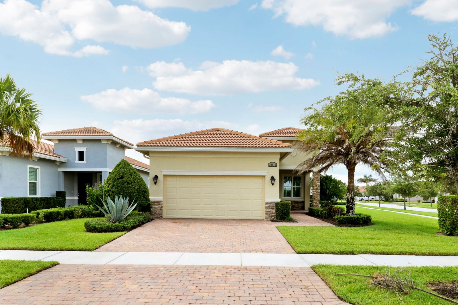 20015 SW Caserta Way, Port St Lucie, FL 34986 photo 2