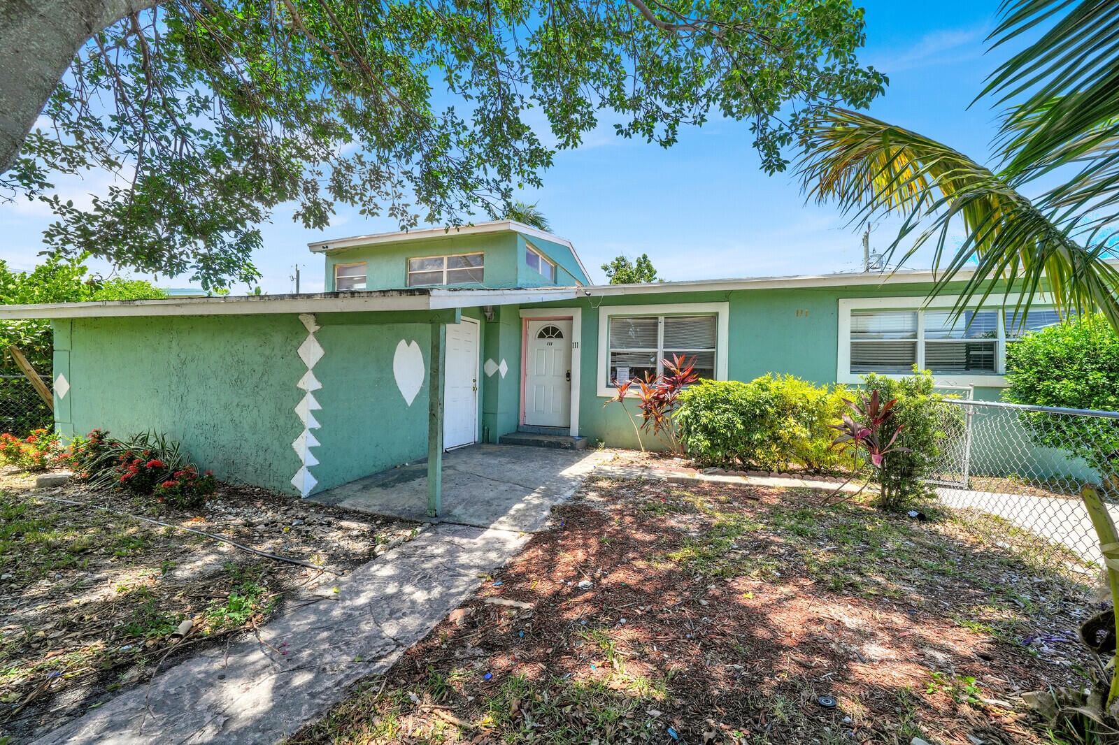 111 Ocean Parkway, Boynton Beach, FL 33435 photo 2