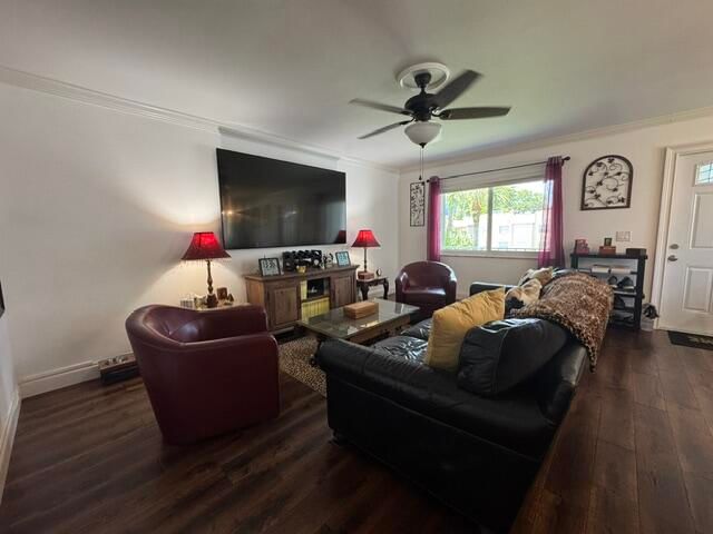 989 Normandy U Trail, Delray Beach, FL 33484 photo 5