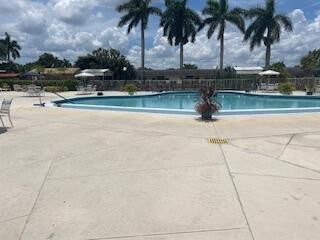 2758 Emory Drive E #E, West Palm Beach, FL 33415 photo 2