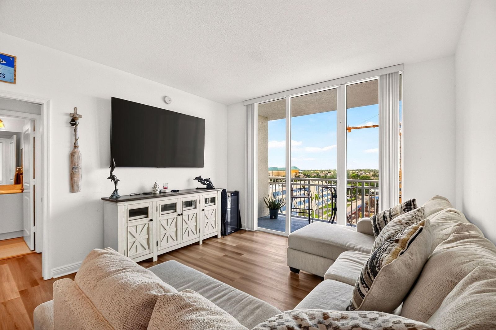 350 N FEDERAL Highway #813, Boynton Beach, FL 33435