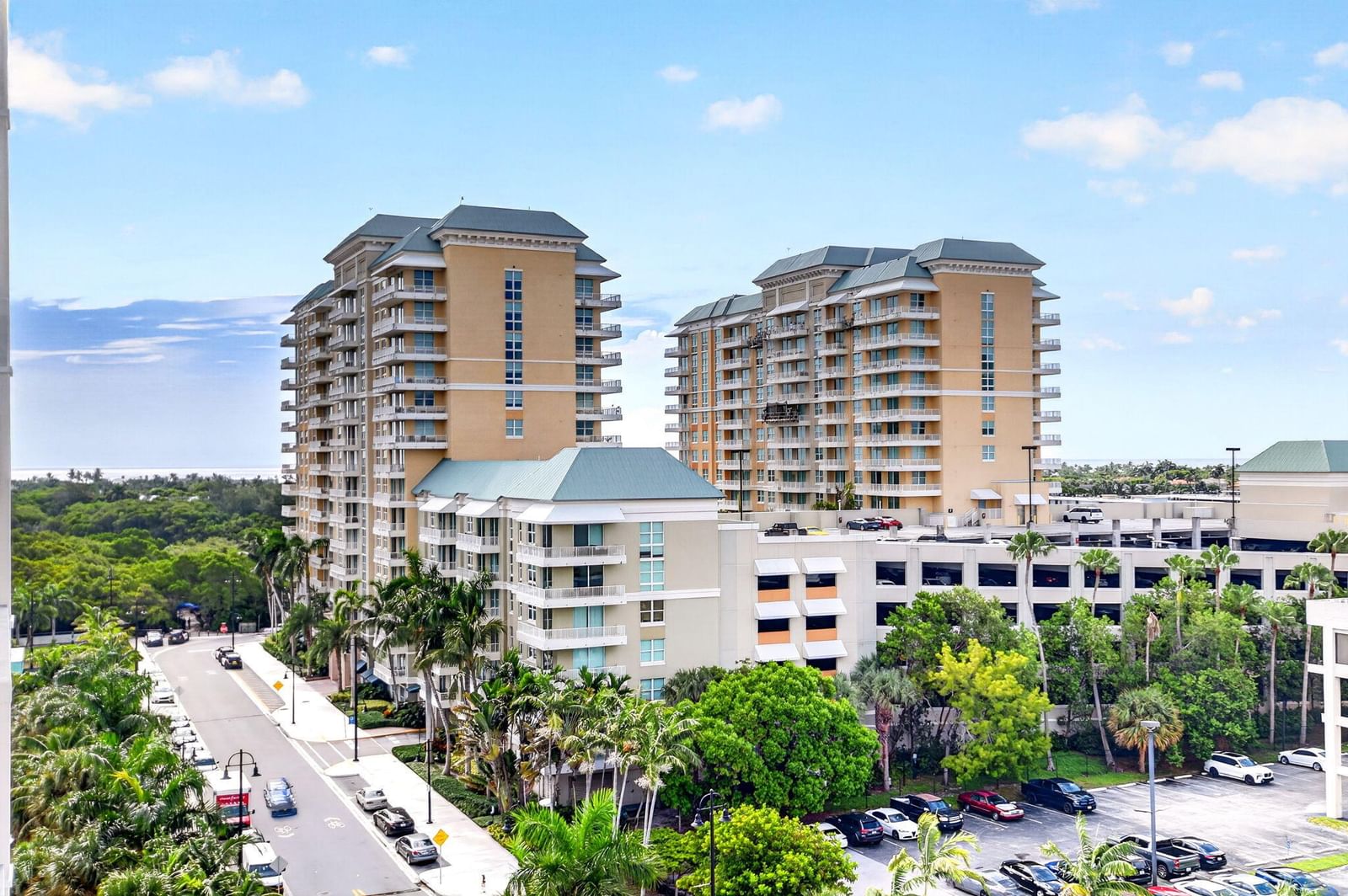 350 N FEDERAL Highway #813, Boynton Beach, FL 33435 photo 2