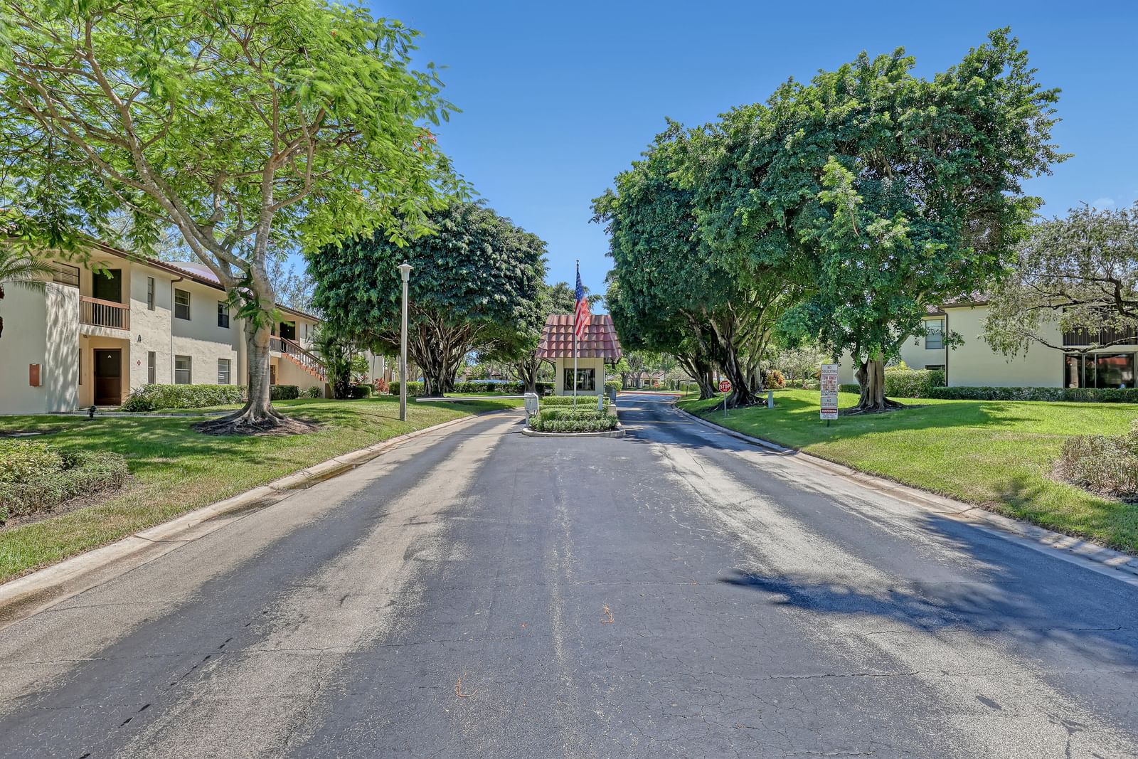 21662 Arriba Real Real #44-D, Boca Raton, FL 33433 photo 2