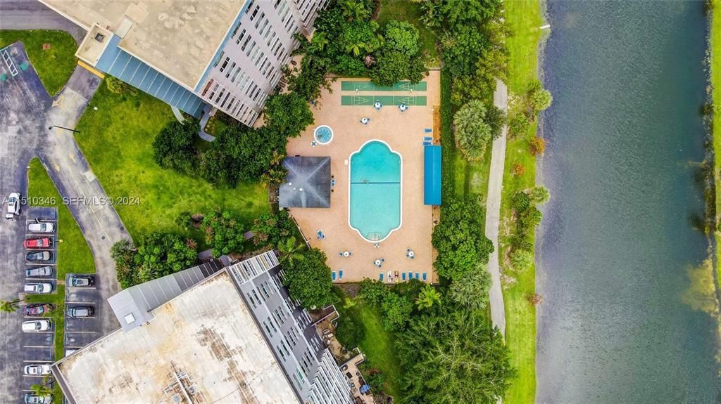 3850 Washington Street #812, Hollywood, FL 33021 photo 4