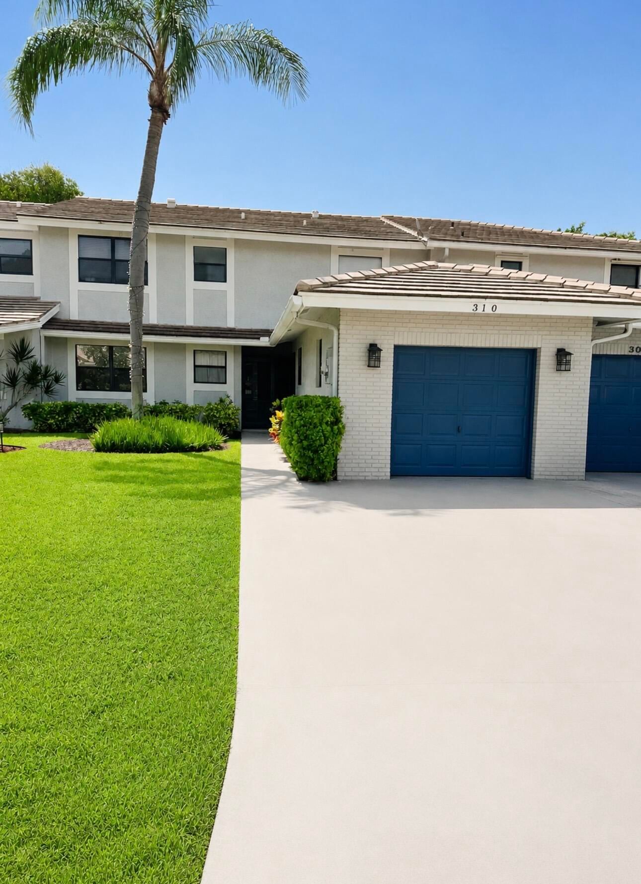 310 Deer Creek Lakeside Way, Deerfield Beach, FL 33442 photo 2