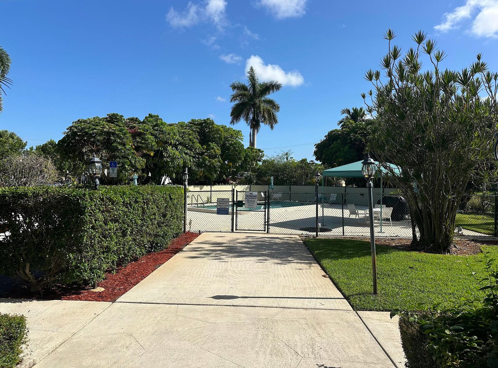 505 Spencer Drive #407, West Palm Beach, FL 33409 photo 3
