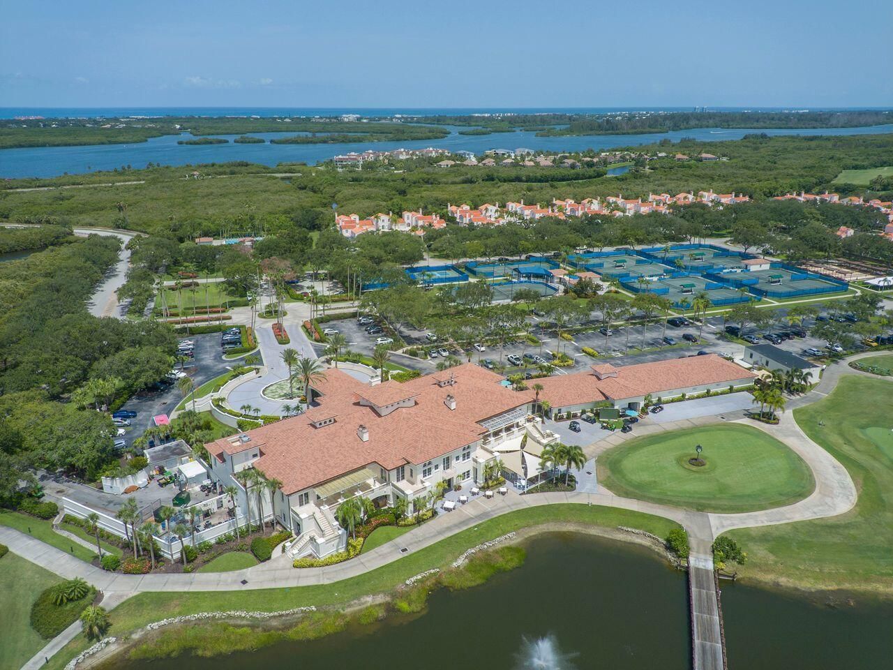 2229 Falls Circle, Vero Beach, FL 32967 photo 4