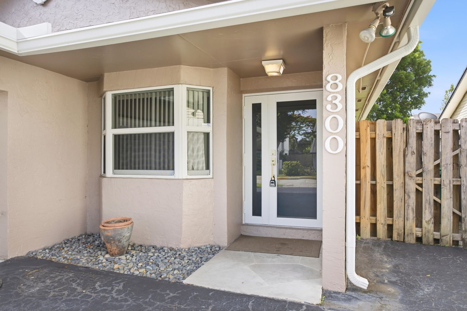 8300 SW 41ST Street, Davie, FL 33328 photo 5