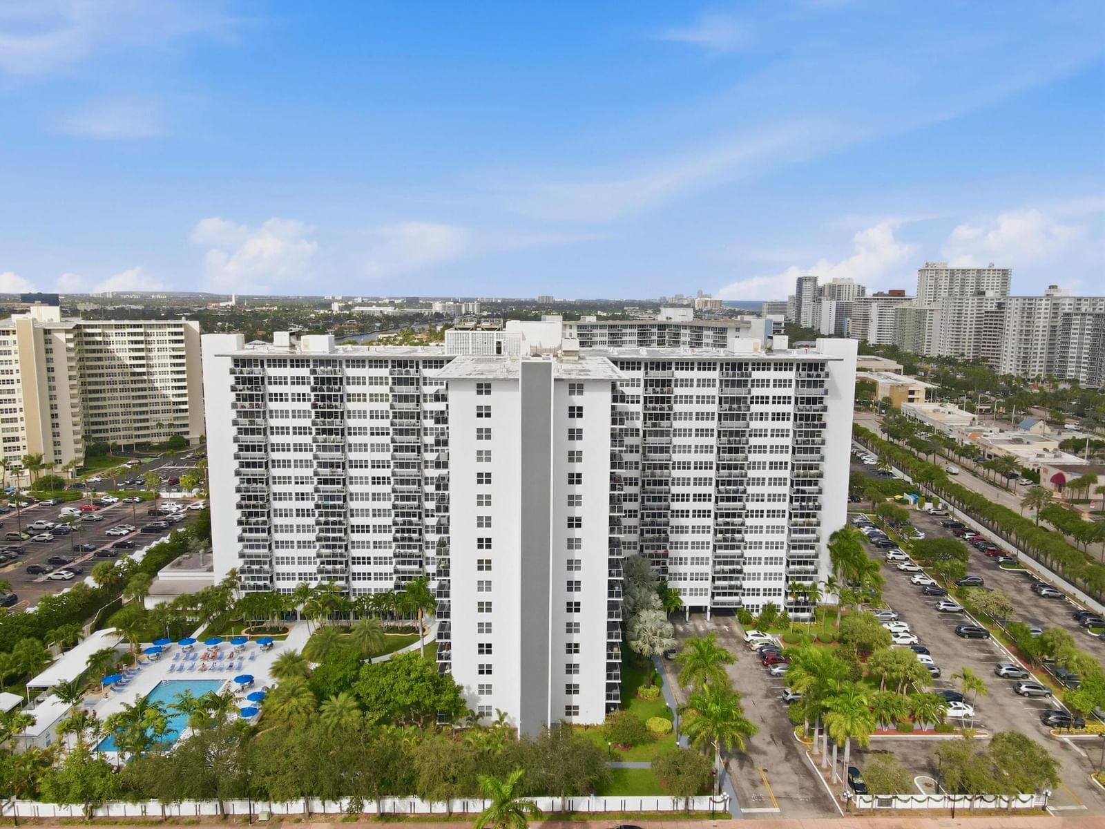 3333 NE 34th Street #1418, Fort Lauderdale, FL 33308 photo 2
