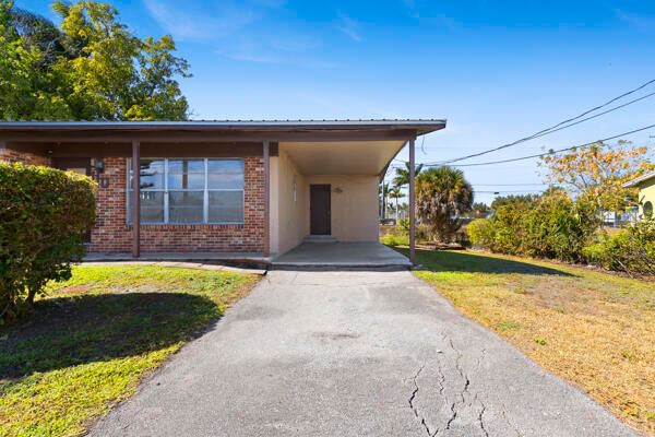110 SW 12TH Avenue, South Bay, FL 33493 photo 4