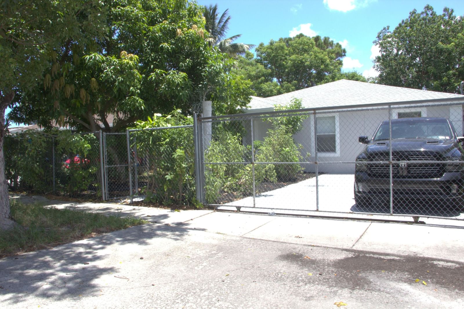 1724 NW 152ND Terrace, Miami Gardens, FL 33054 photo 2