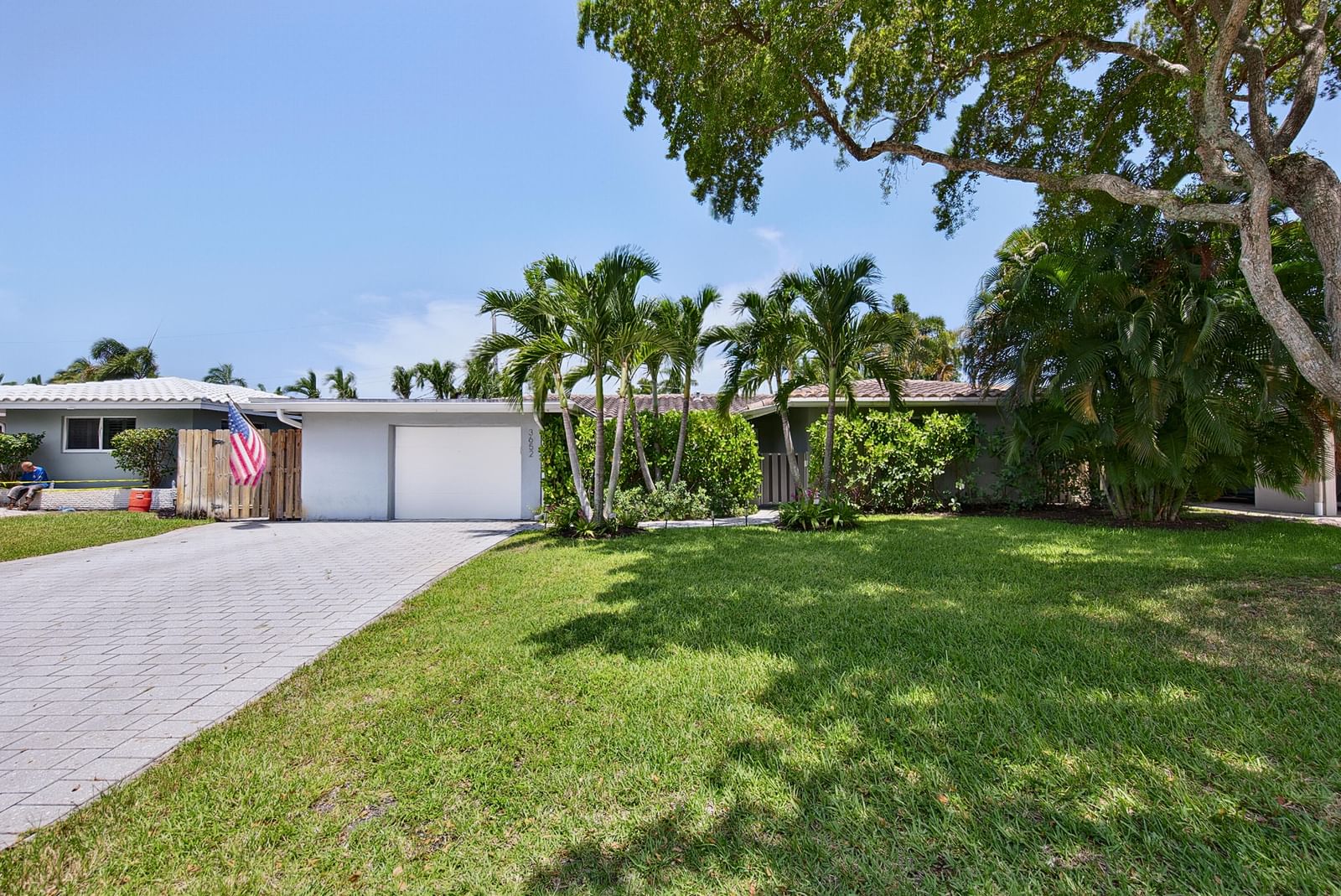 3652 NE 18TH Avenue, Oakland Park, FL 33334 photo 2