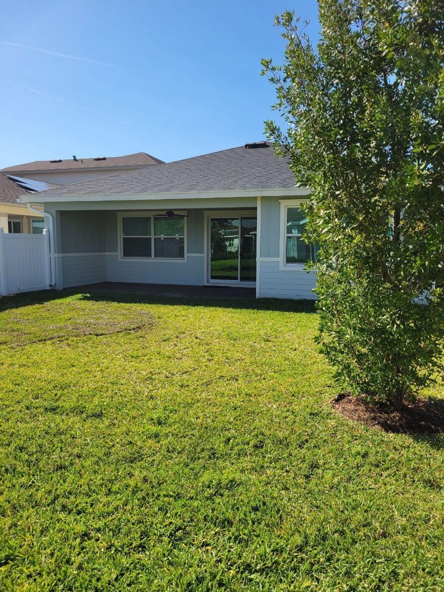 19771 Rugged Trunk Trail, The Acreage, FL 33470 photo 4
