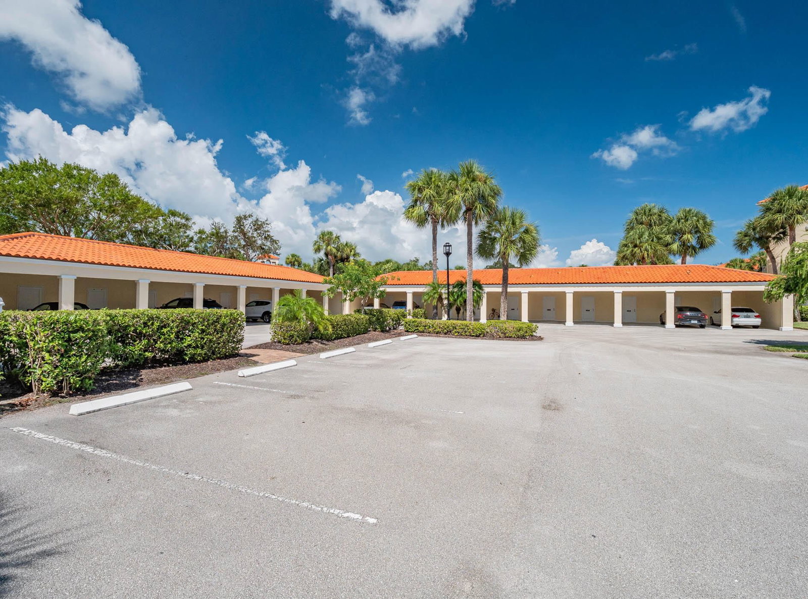 5060 HARMONY Circle #105, Vero Beach, FL 32967 photo 5