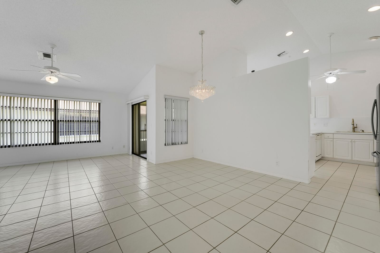 3254 Jog Park Drive, Greenacres, FL 33467 photo 5