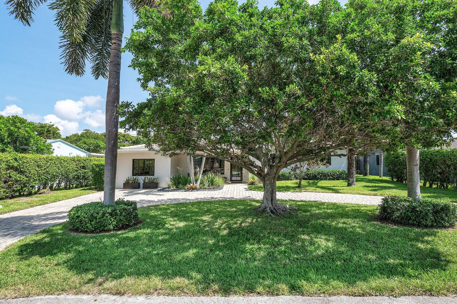 115 Bonnie Briar Lane, Delray Beach, FL 33444 photo 3