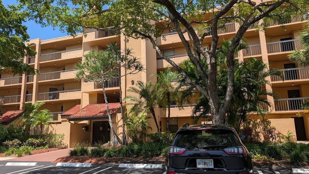 450 EGRET Circle #9309, Delray Beach, FL 33444 photo 2