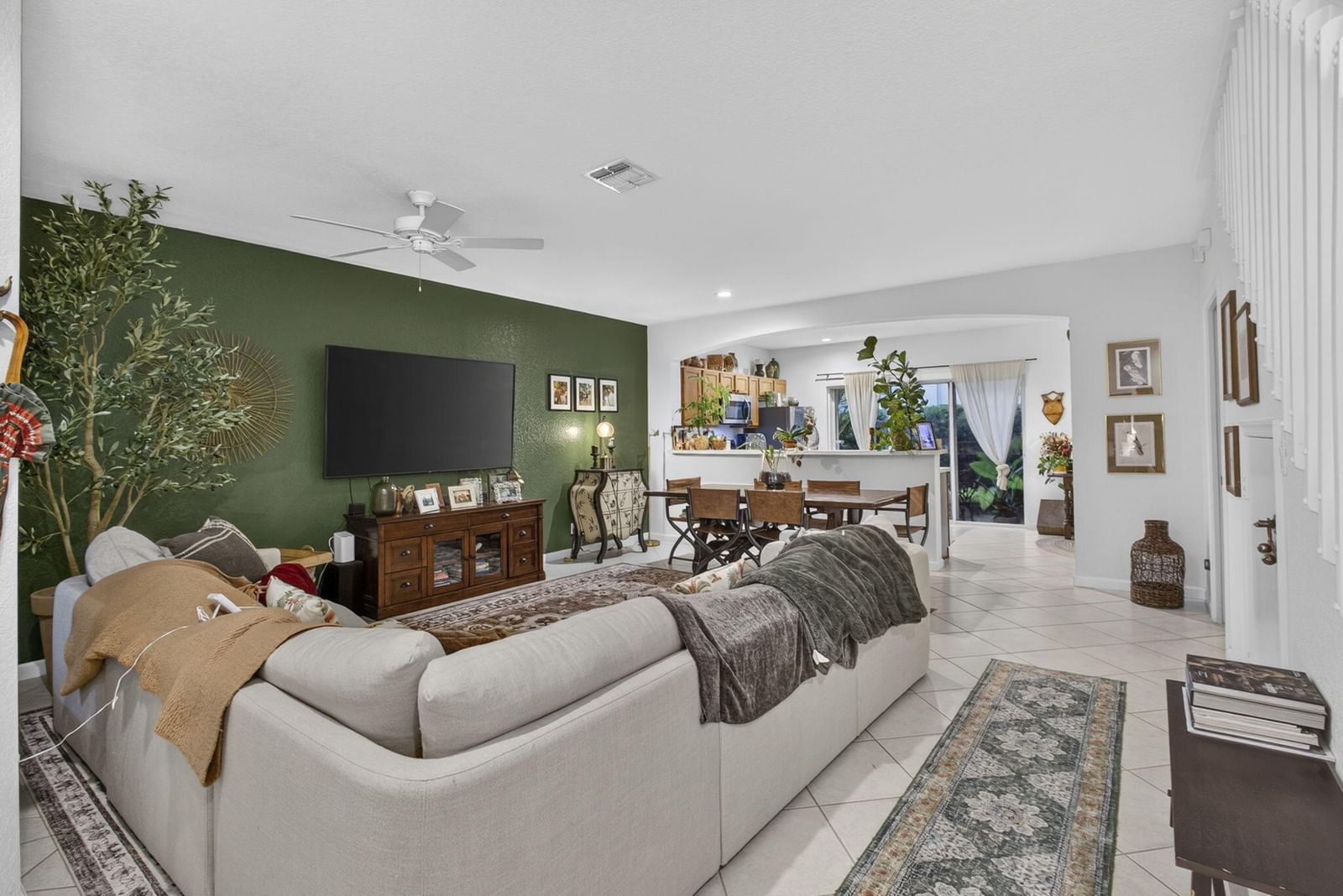 13433 Georgian Court, Wellington, FL 33414
