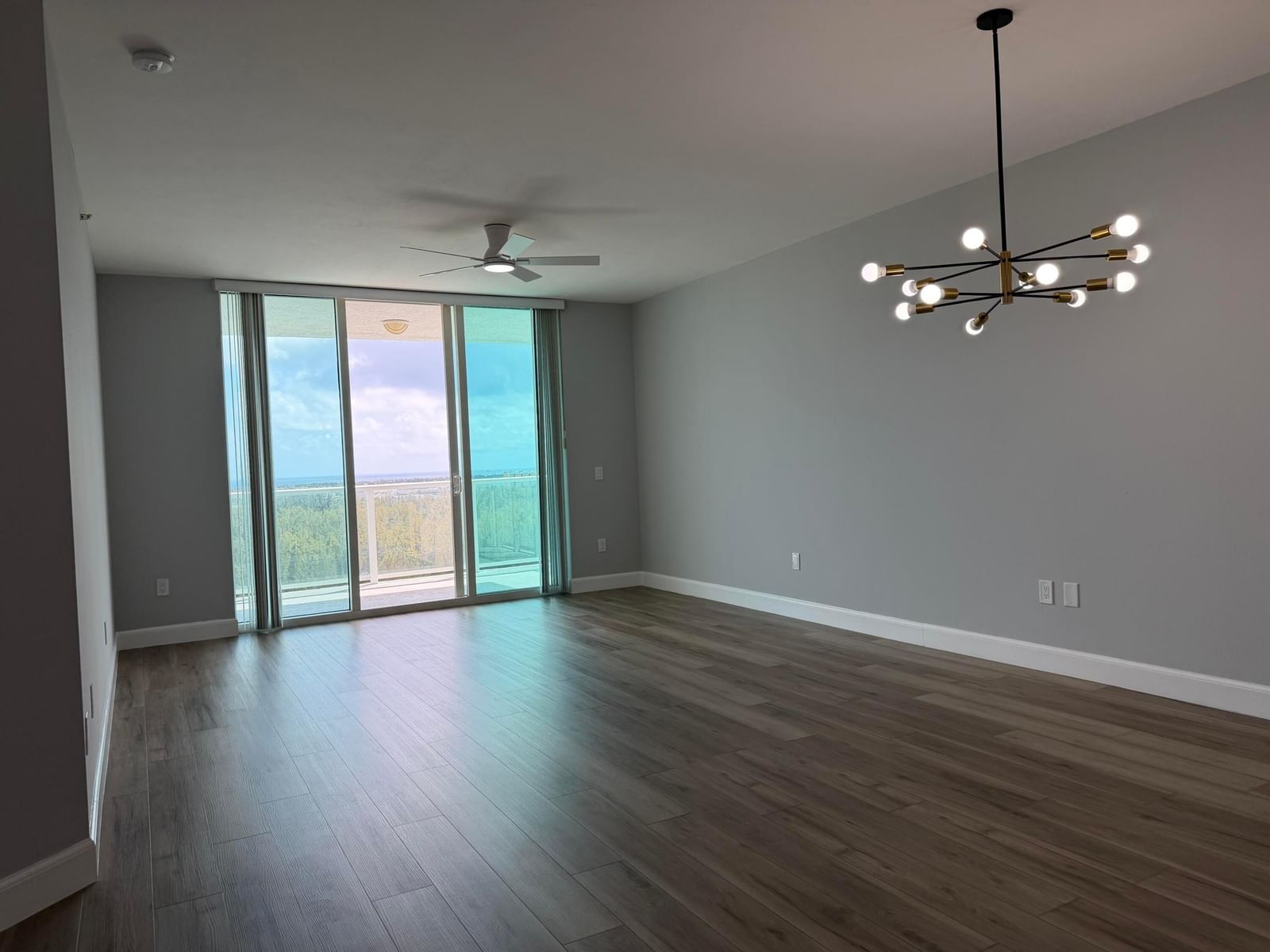 15051 Royal Oaks Lane #1603, North Miami, FL 33181 photo 3
