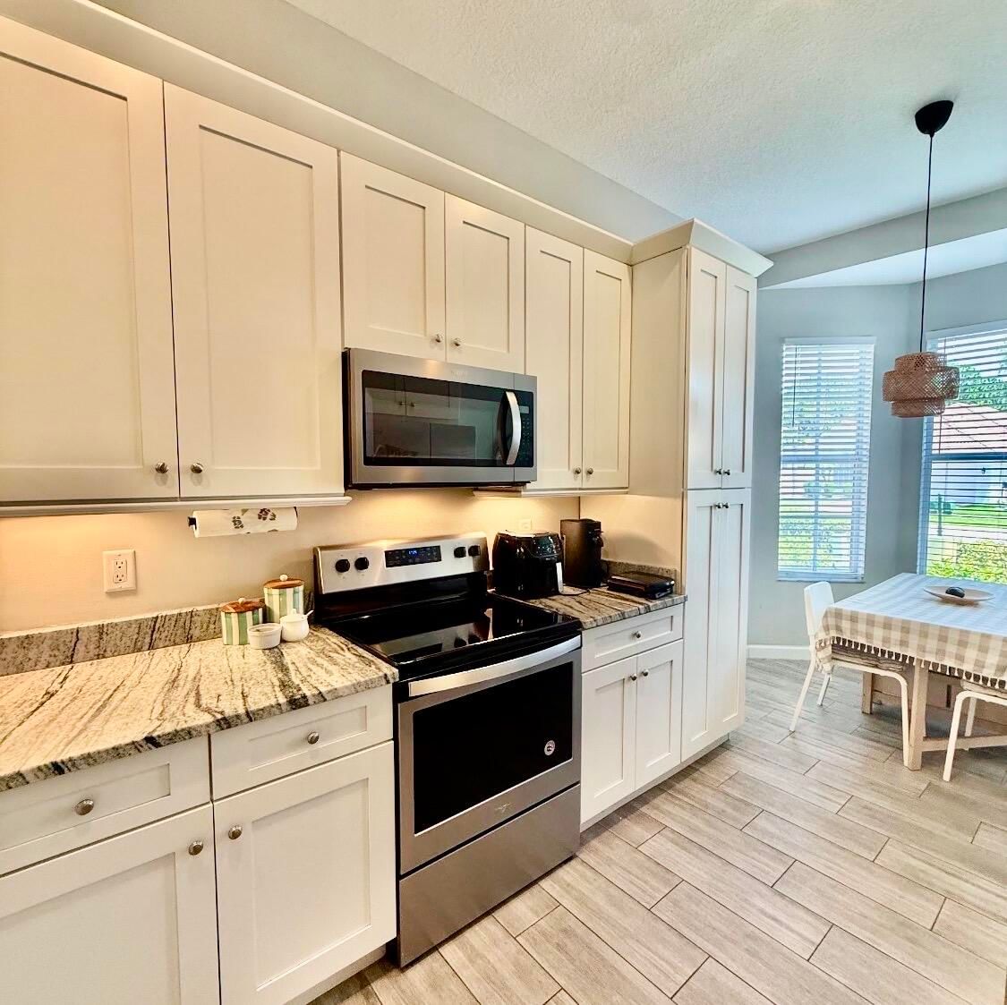 888 SW MUNJACK Circle, Port St Lucie, FL 34986 photo 2