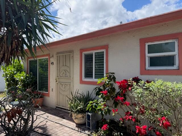 1585 W 36TH Street, West Palm Beach, FL 33404 photo 5