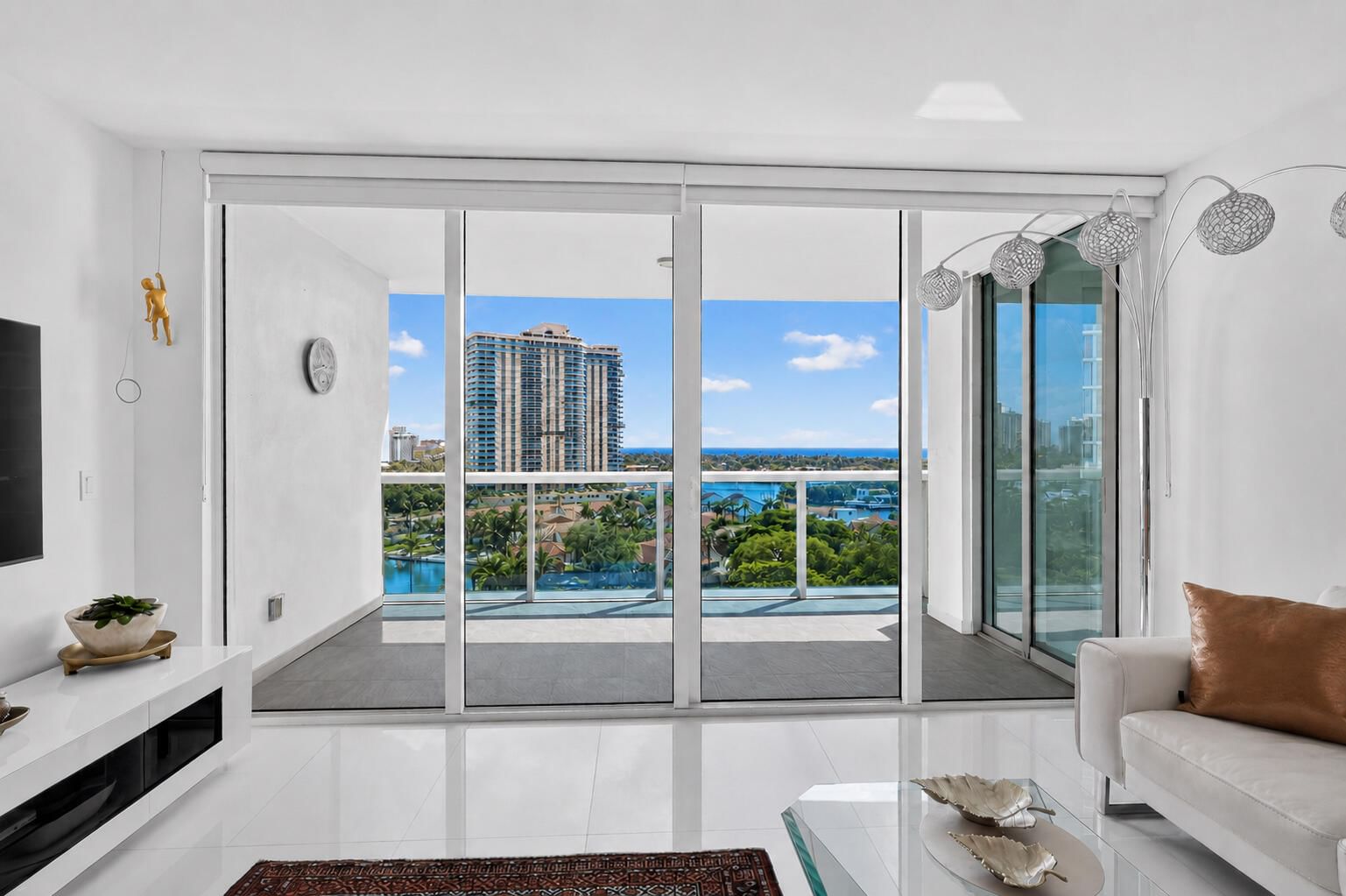 19400 Turnberry Way #921, Aventura, FL 33180 photo 2