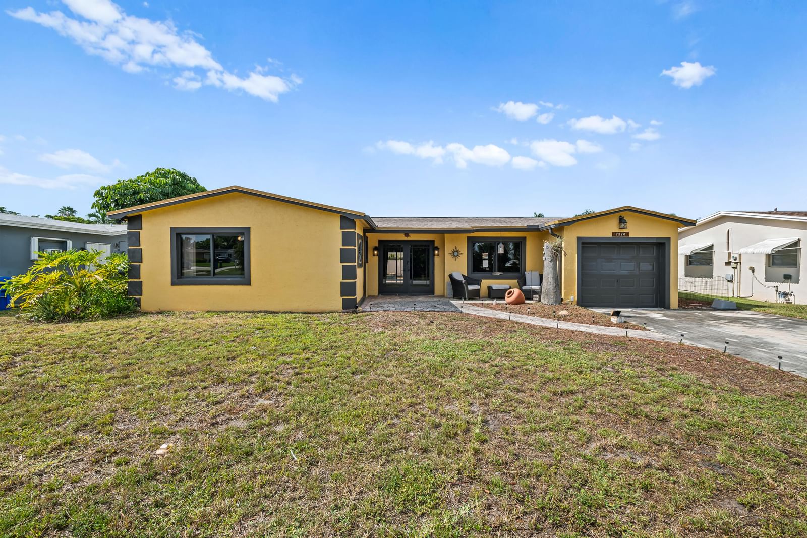 7970 NW 1ST Court, Margate, FL 33063 photo 2