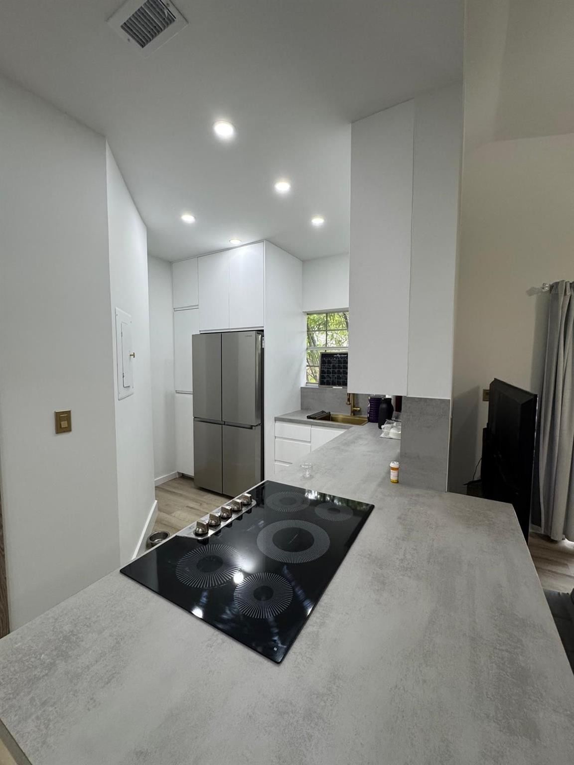2331 NW 96th Terrace #17H, Pembroke Pines, FL 33024 photo 2