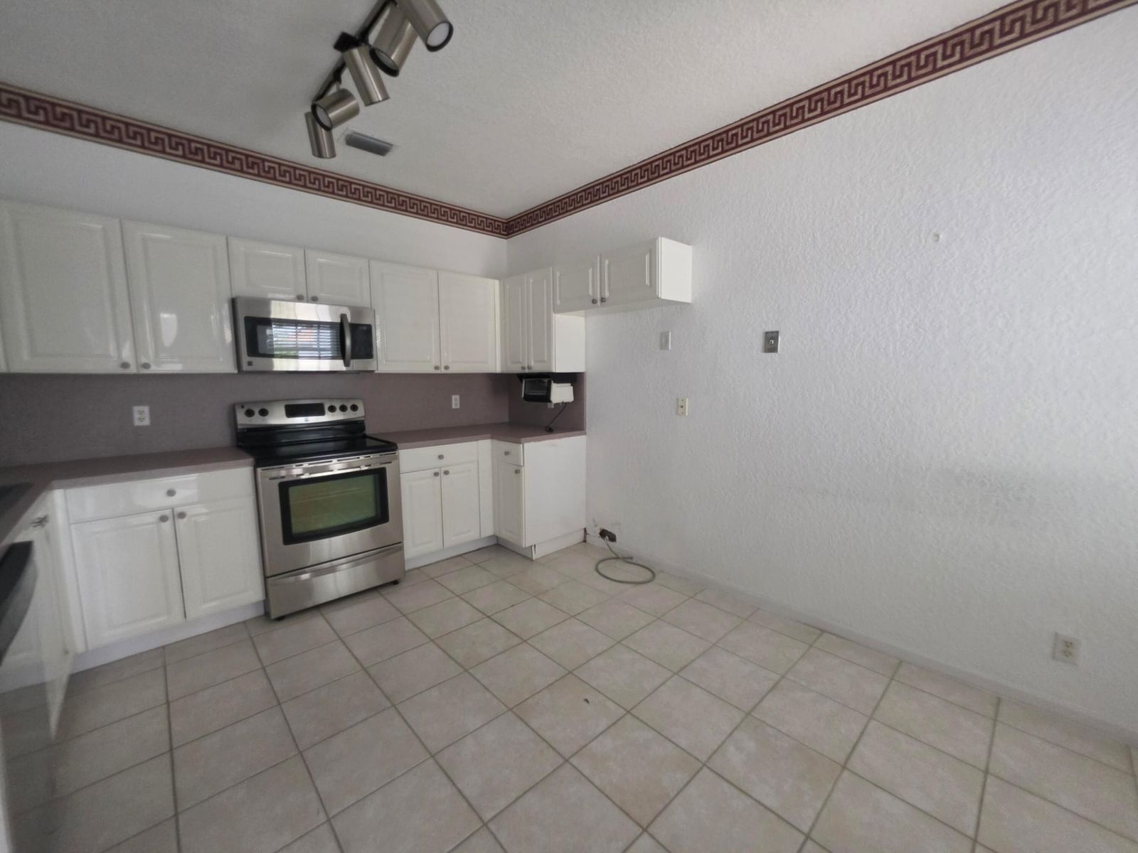 7953 Laina Lane #1, Boynton Beach, FL 33437 photo 4