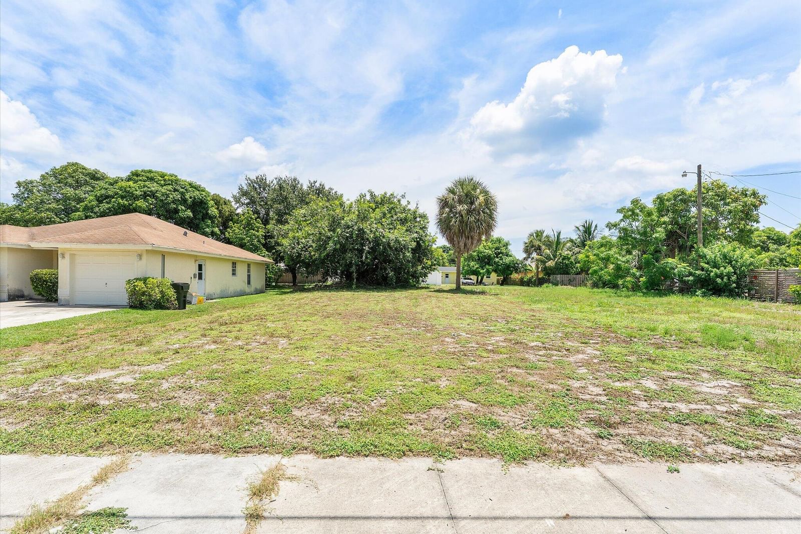 229 SW 6th Avenue, Delray Beach, FL 33444 photo 3