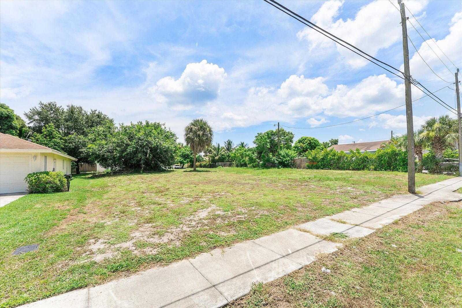 229 SW 6th Avenue, Delray Beach, FL 33444 photo 4