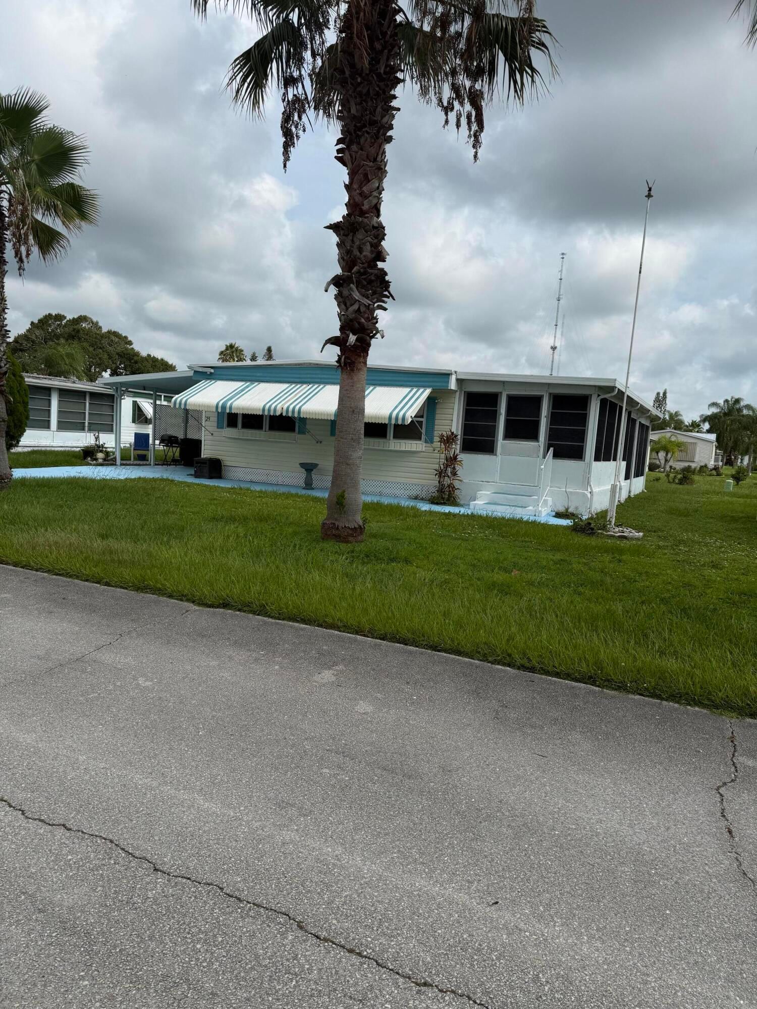 29 Golf Drive, Port St Lucie, FL 34952 photo 2