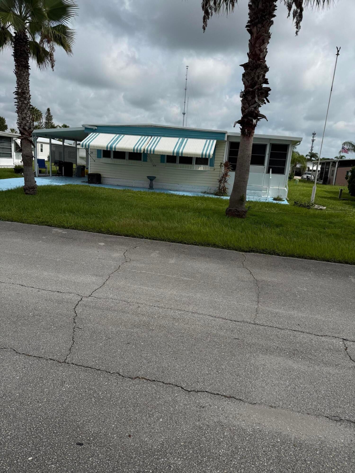 29 Golf Drive, Port St Lucie, FL 34952 photo 3