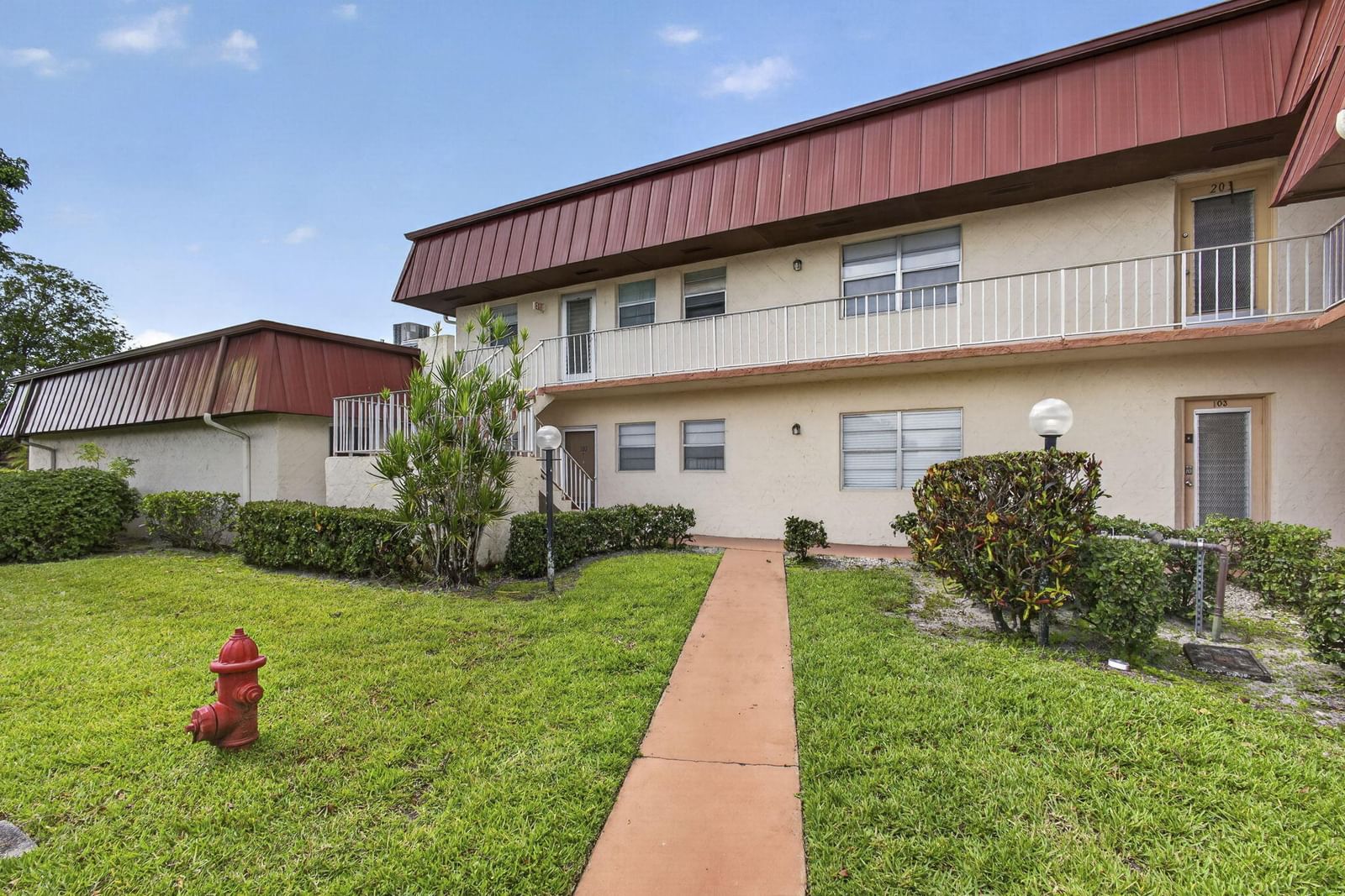 12020 W GREENWAY Drive #101, Royal Palm Beach, FL 33411 photo 2