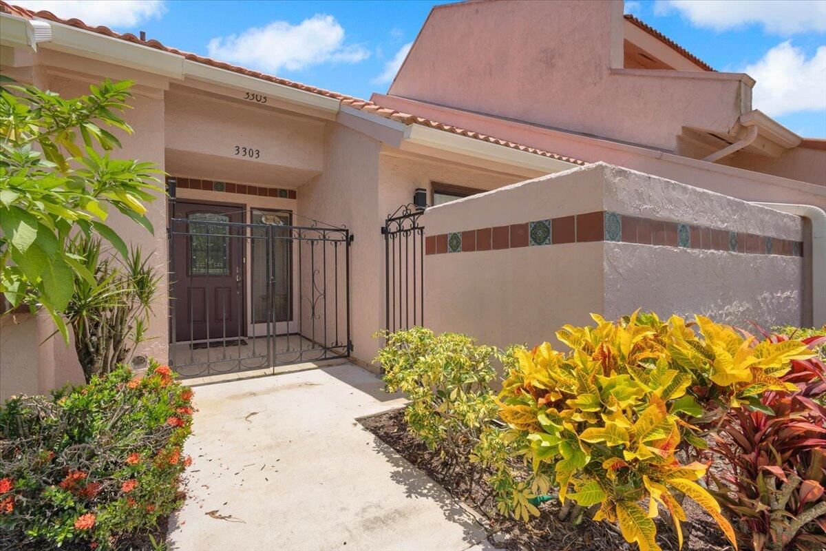 3303 SE Sandpiper Circle, Port St Lucie, FL 34952 photo 4