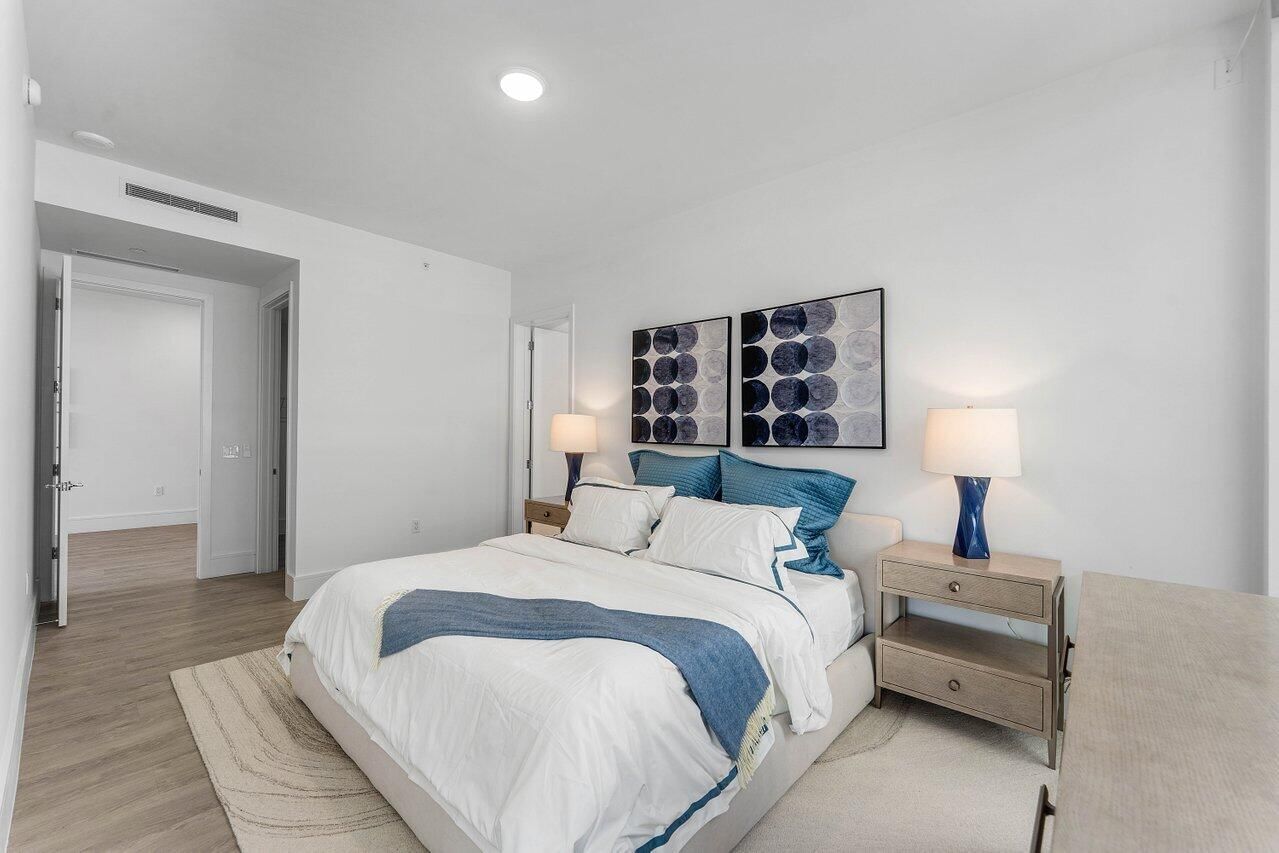 220 LAKE SHORE Drive #702, Lake Park, FL 33403 photo 4