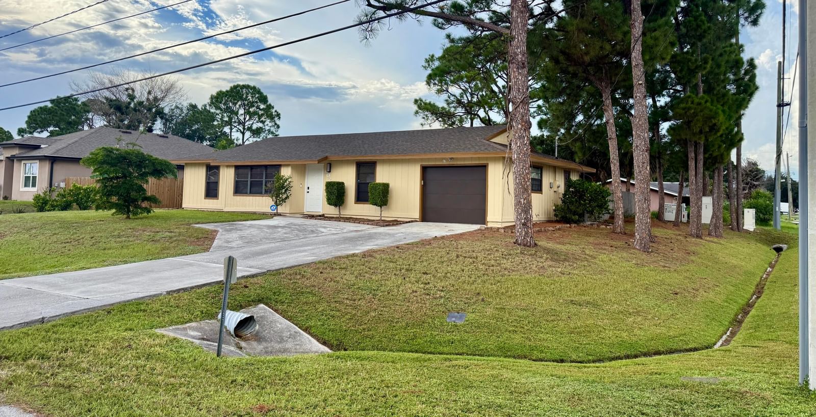 603 SW Todd Avenue, Port St Lucie, FL 34983 photo 2