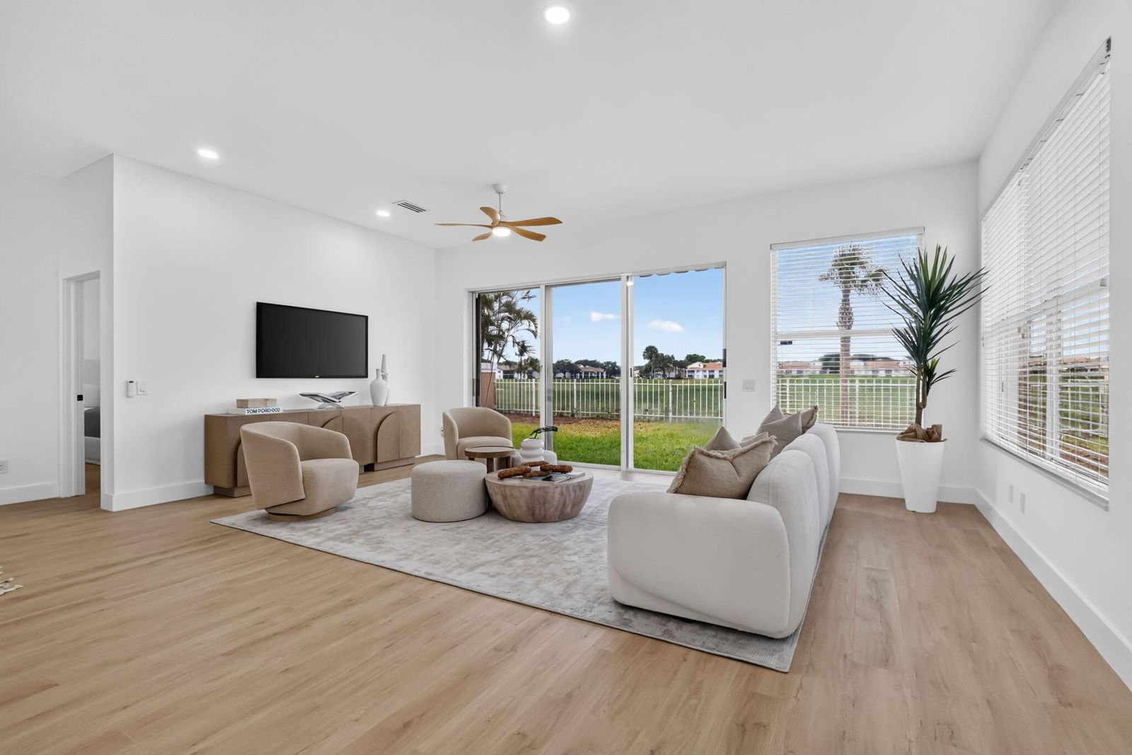 1115 Gator Trail, West Palm Beach, FL 33409 photo 2