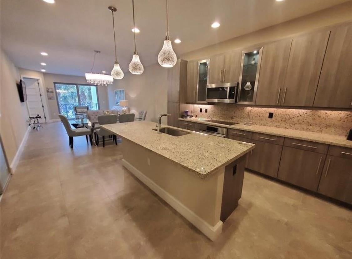 4511 EL MAR Drive #202, Lauderdale By The Sea, FL 33308 photo 3