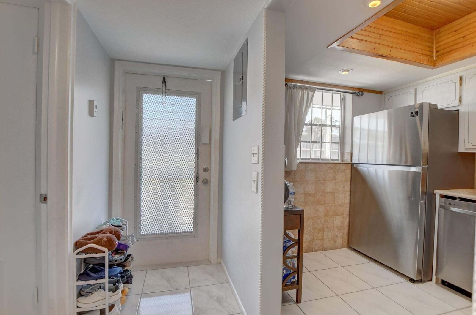 899 SE 2nd Avenue #215, Deerfield Beach, FL 33441 photo 3