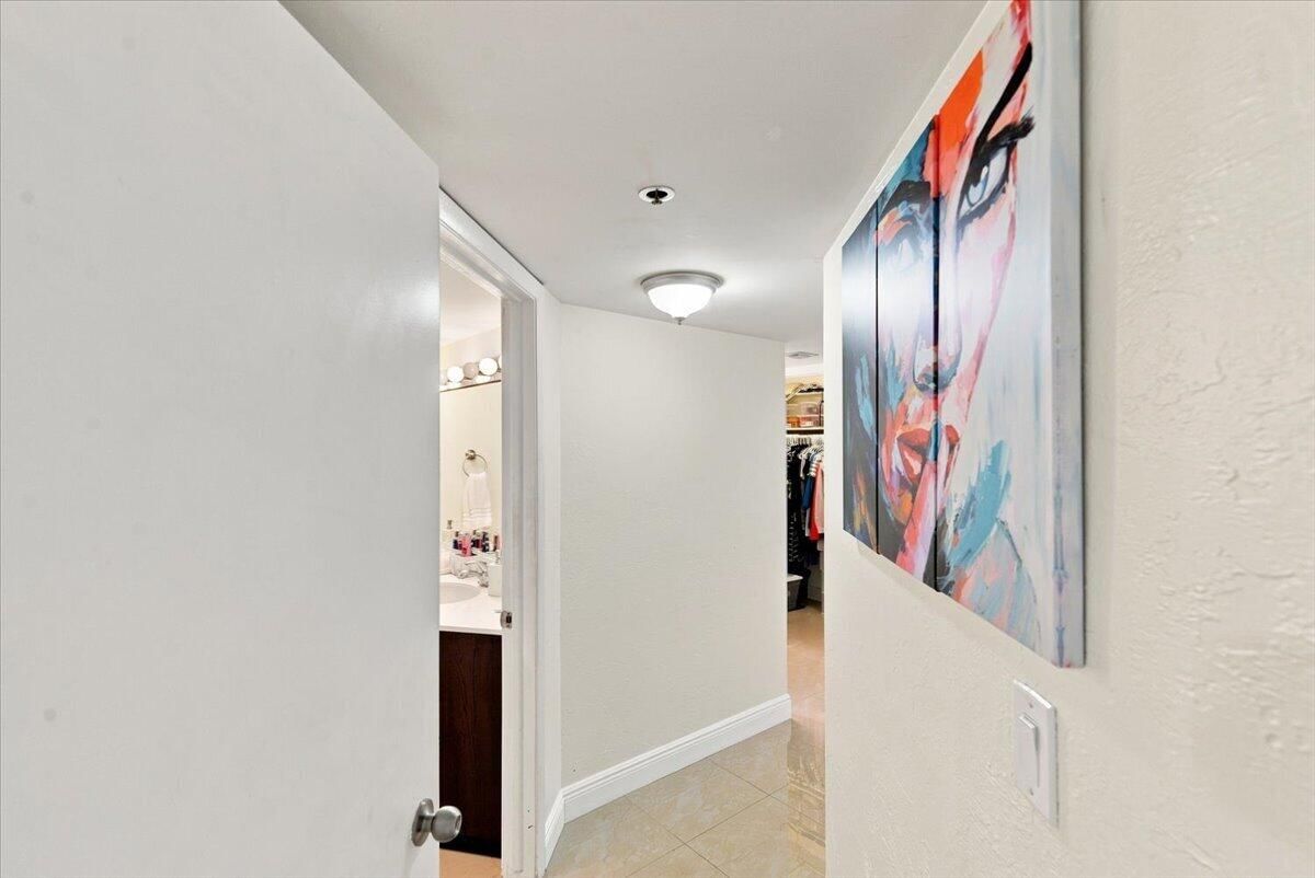 300 THREE ISLANDS Boulevard #312, Hallandale Beach, FL 33009 photo 2