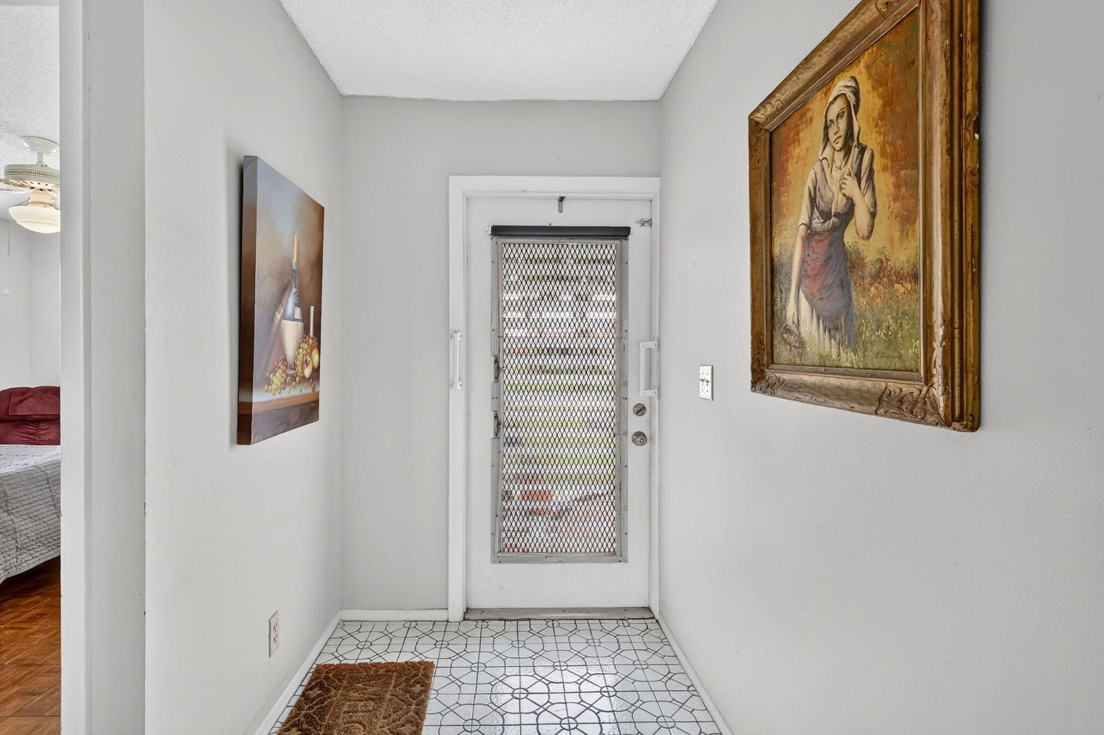 125 Lake Anne Drive, West Palm Beach, FL 33411 photo 4