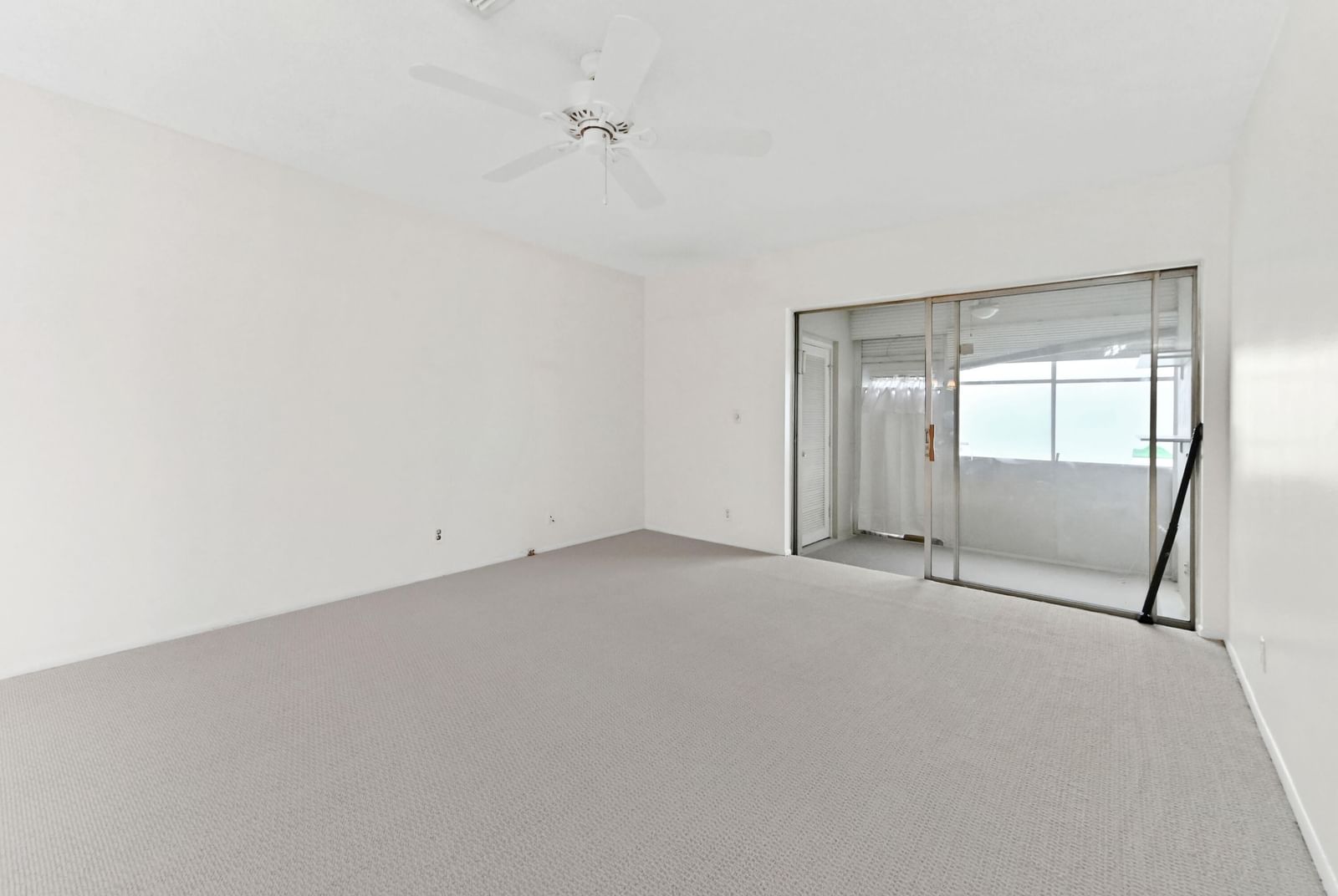 2766 Emory Drive E #I, West Palm Beach, FL 33415 photo 3